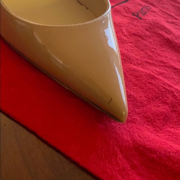 Christian Louboutin So Kate’s 39 with Dust Bag - Picture 4 of 6